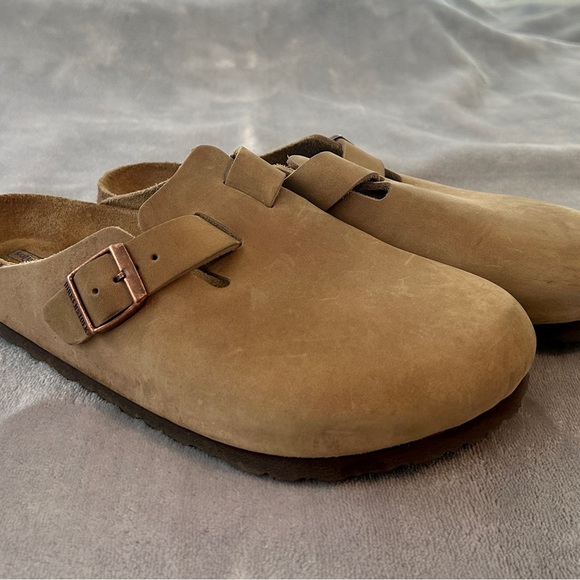 Birkenstock Women’s Suede Boston Clogs - Picture 1 of 10
